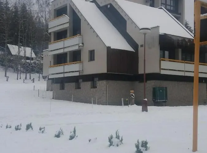 Ceska Farma Hotel 3*